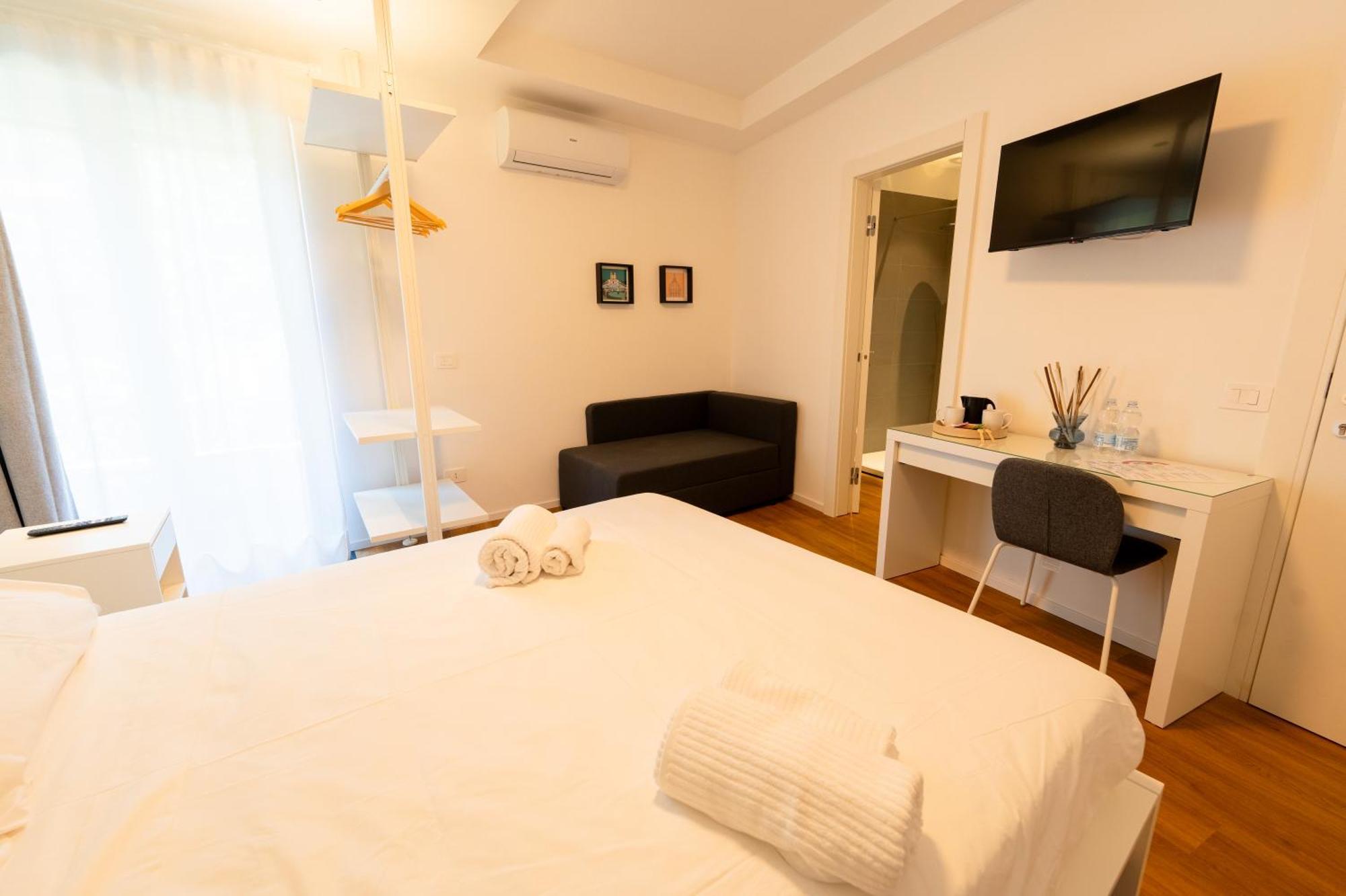 Near Vatican, Irnerio 47 Guest House Рим Екстериор снимка