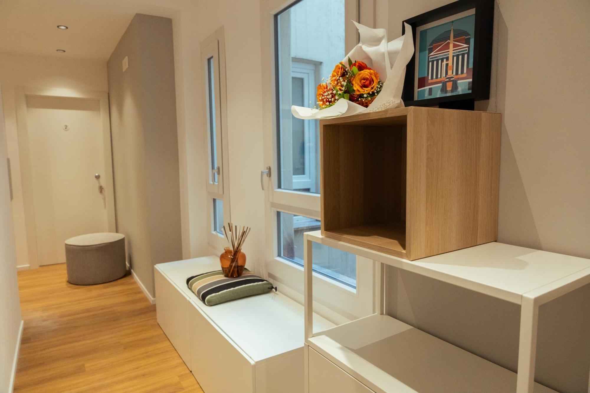 Near Vatican, Irnerio 47 Guest House Рим Екстериор снимка